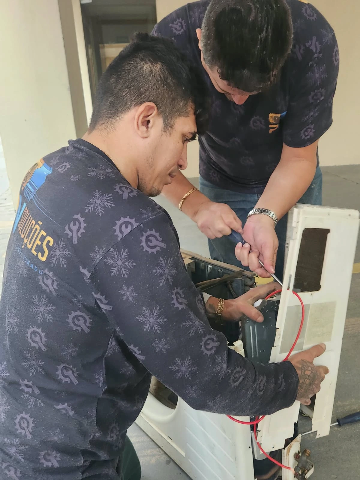 Reparo de Placas Eletrônicas: atendimento técnico em ar condicionado